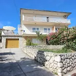 Apartment Vanda *