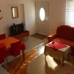 Vanda Apartment *