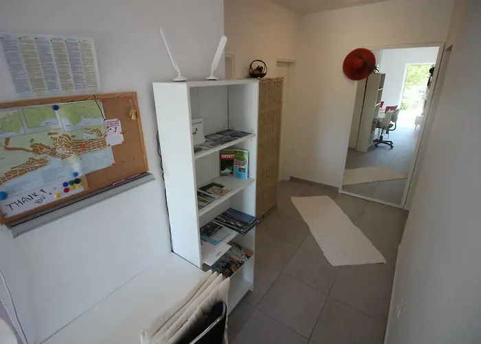 Vanda * Novi Vinodolski