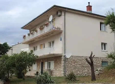 Vanda Apartment